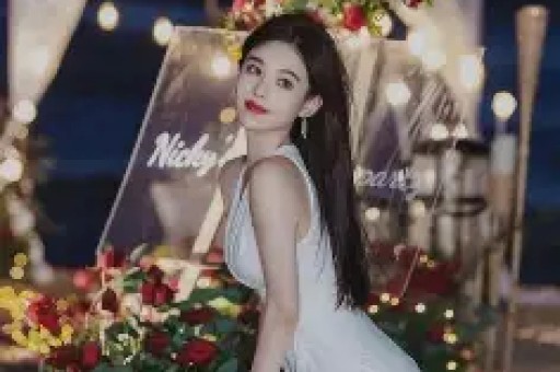 闺蜜开撕黄一鸣曝其骗王思聪亲子疑云待揭开